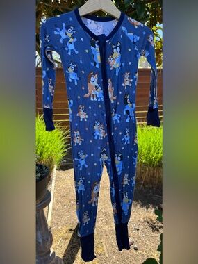 PLAY Little Sleepies Bluey bamboo footie 12-18 months